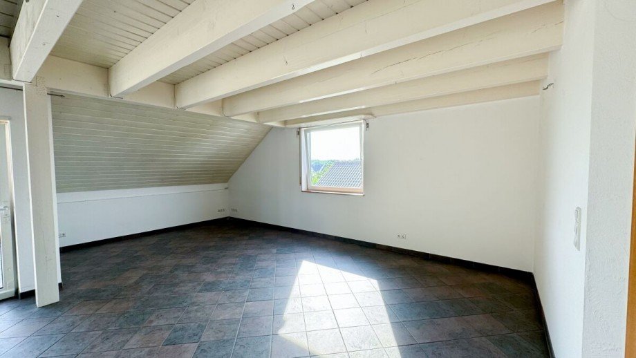 IMG 2739 Dachgeschosswohnung Maxdorf