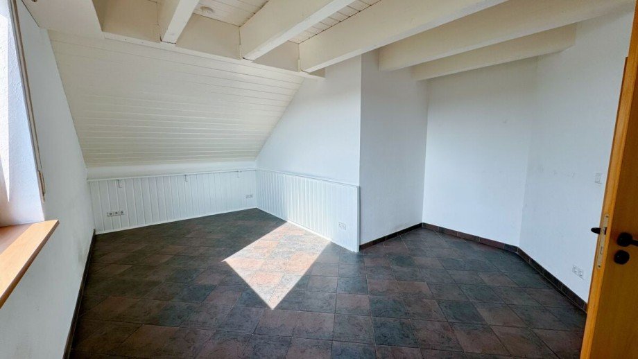 IMG 2761 Dachgeschosswohnung Maxdorf